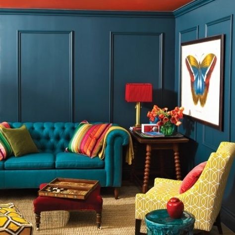 teal, yellow and red, love these colors together! living room colors but not yellow...mustard.  my teal has a little more brown and green in it. Teal Living Rooms, Colourful Living Room, Bohemian Interior, Sofa Styling, Decoration Inspiration, A Living Room, Blue Walls, Design Living, Design Case