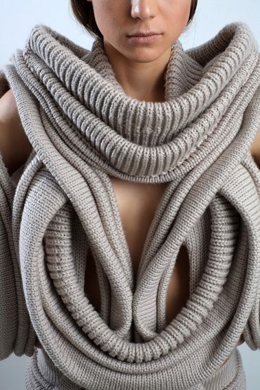 Knitting Fashion Design, Sculpture Fashion, Structured Fashion, Ropa Upcycling, Sculptural Fashion, Knitwear Inspiration, 3d Fashion, Fashion Design Portfolio, Futuristic Fashion