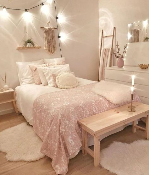 Dorm Room Designs, Bedroom Decor For Teen Girls, Dorm Room Inspiration, Dekorasi Kamar Tidur, Girl Bedroom Designs, Teen Room Decor, Redecorate Bedroom, Cozy Room Decor, Teen Bedroom Decor