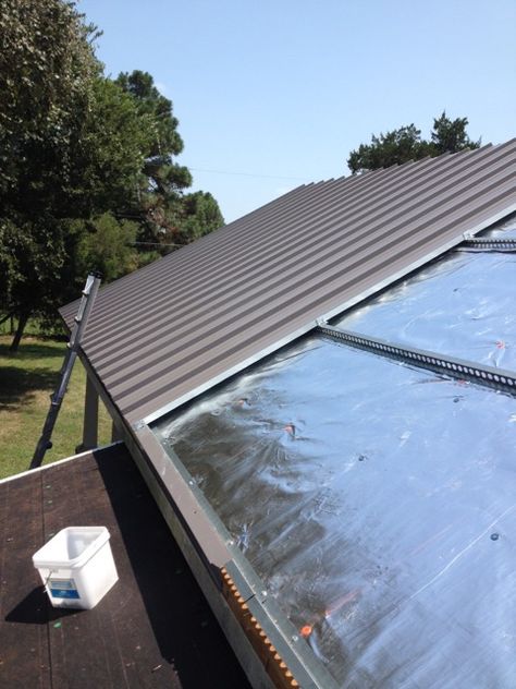 Metal Roof Construction, Radiant Barrier Insulation, Hip Roof Design, Metal Roof Installation, Mobile Home Exteriors, Best Roofing, Radiant Barrier, Insulation Sheets, Metal Building Home