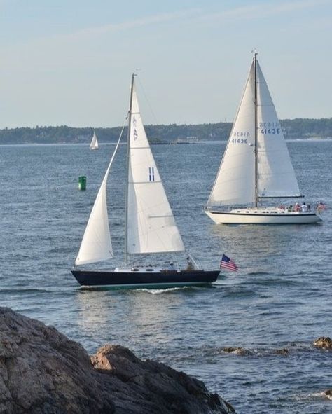 Our vibe today 🇺🇸 Honoring the brave this Memorial Day. Wishing you a day full of peace and gratitude. Remembering those who made it all happen! ❤️ 🤍 💙 Preppy Drawing Ideas, Preppy Drawing, Sailboat Photography, Drawing Ideas Sketch, Boat Photography, Costal Granddaughter, Ideas Sketch, Sailboat Print, Boat Print