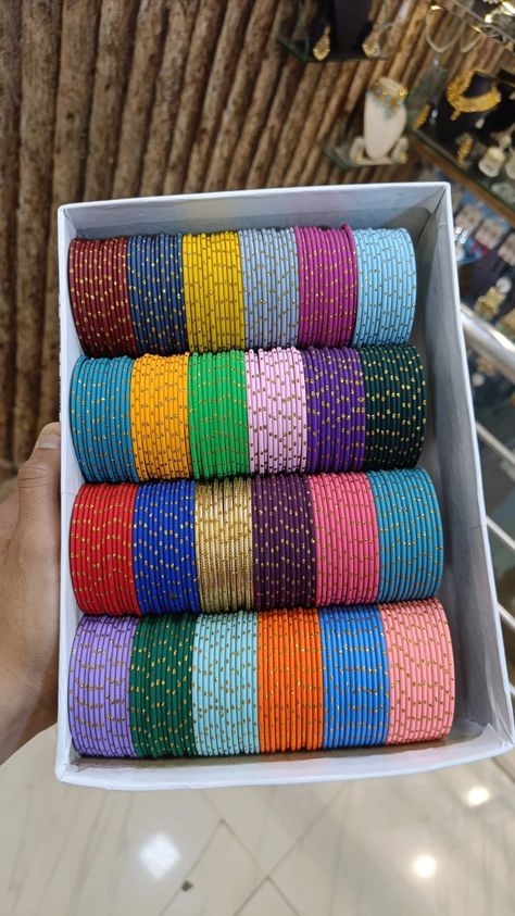 Rajputi Bangles, Desi Jewelry, Designer Bangles, Metal Bangles, Rajputi Dress, Colorful Bangles, Desi Love, Wedding Shopping, Gold Bangle Set