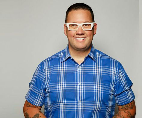 Celebrity Chef Is Bringing His Michelin Stars to Fort Worth For Felipe Armenta’s High-Profile New Steakhouse — Graham Elliot Embraces Cowtown Graham Elliot, Chef Bobby Flay, Masterchef Junior, Star Chef, Bobby Flay, James Beard, Celebrity Chef, Michelin Star, Married Men