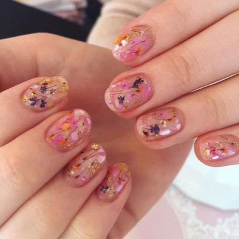 Nagellack Trends, Vintage Nails, Modern Nails, Flower Nail Designs, Diy Nail Art, Spring Nail Art, Flower Nail Art, Nailed It, Nail Designs Spring