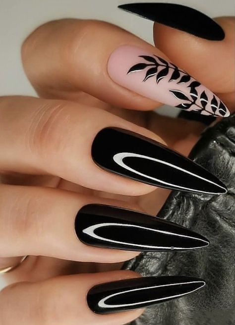 Dark Color Nails, Gold Stiletto Nails, Black And Nude Nails, Silhouette Nails, Matted Nails, Champagne Nails, Black Almond Nails, Cruise Nails, Purple Nail Art