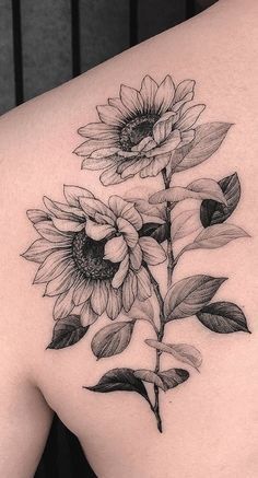 Sunflower Tattoo Ideas, Sunflower Tattoo Shoulder, Tattoos For Women Half Sleeve, Sunflower Tattoos, Sunflower Tattoo Design, Head Tattoos, Sunflower Tattoo, Flower Tattoo Designs, Mom Tattoos