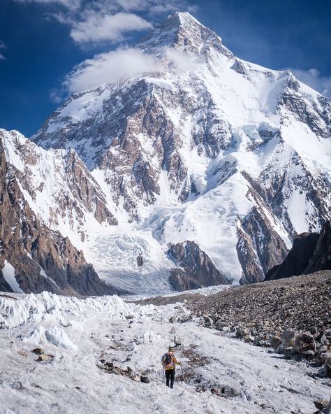 Nestled deep in the Karakoram mountains in the borderlands between China and India lie four of the world’s 8000-meter peaks, including the namesake mountain for this trek; the world’s 2nd highest mountain: K2. Of all the treks I have done in my life, none quite stack up to the sheer raw beauty and scale one encounters on the K2 Base Camp Trek. K2 Mountain, Karakoram Mountains, Mountains Aesthetic, The K2, Best Vacation Destinations, Wildest Fantasy, Gilgit Baltistan, Big Mountain, Base Camp