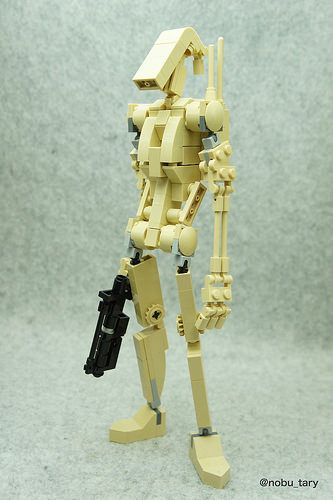 Shoretrooper ready for action on Scarif Lego Battle Droid, Lego Film, Lego Machines, Lego Sculptures, Construction Lego, Micro Lego, Battle Droid, Lego Mechs, Amazing Lego Creations