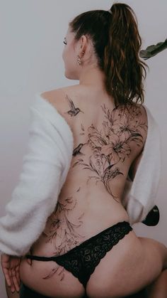 Red X Tattoo, Wish Tattoo, Red Ink Tattoo Ideas, Bourdier Photoshoot Poses, Ink Tattoo Ideas, Guy Tattoos, Gym Fashion Women, Red Ink Tattoo, Red Dragon Tattoo