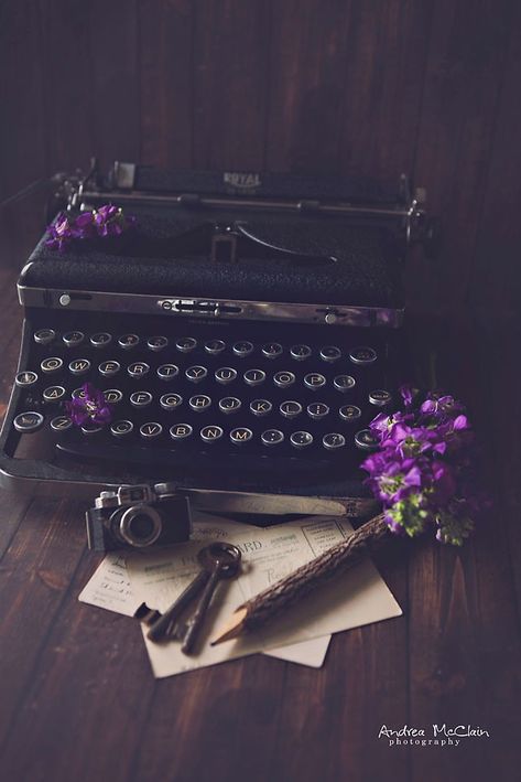 Vintage Typewriter Purple Typewriter Aesthetic, Typewriter Aesthetic Vintage Typewriters, Typewriter Aesthetic, Divine Rivals, Typewriter Vintage, Typewriter Art, Bookshelf Inspiration, Cool Illusions, Vintage Typewriter