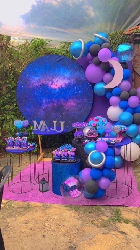 Graduation Party Themes, Space Birthday Party, Galaxy Theme, 2nd Birthday Party Themes, 9th Birthday Parties, Birthday Party Theme Decorations, Birthday Party For Teens, Birthday Balloon Decorations, 10th Birthday Parties