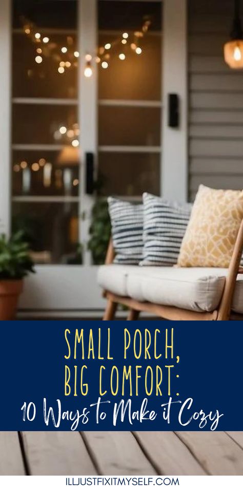 Small porch with plants and rustic decor for comfort Small Front Porch Seating, Front Porch Seating Ideas, Porch Furniture Layout, Porch Aesthetic, Small Back Porches, Small Porch Decor, Front Porch Seating, Small Porch Ideas, Small Porch