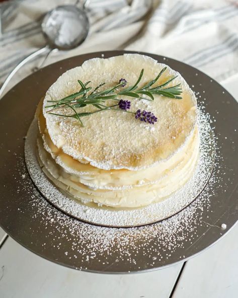 Lemon Crepe Cake, Lemon Crepe, Baking For Friends, Lemon Crepes, Crepe Cake Recipe, Lemon Ricotta Cake, Meat Cake, French Baking, Crepe Maker