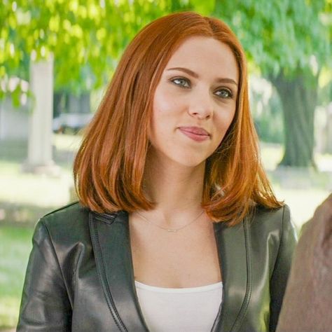 Black Widow Red Hair, Scarlette Johanson Hair, Scarlet Johanson, Black Widow And Hulk, Short Red Hair, Marvel Heroines, Cherry Brown, Forever Red, Black Widow Natasha