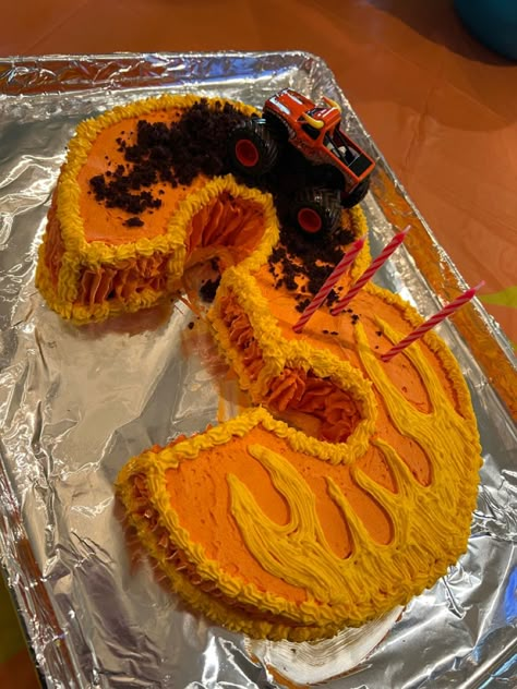 Toro Loco Birthday Cake, Toro Loco Cake, Toro Loco Birthday Party, El Toro Loco Birthday Party, El Toro Loco Cake, Monster Truck 3rd Birthday Party, Monster Truck 3rd Birthday Cake, Monster Jam Birthday Cake, Monster Truck Theme Birthday Party