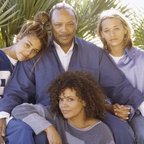 Quincy Jones With His Daughters, Jolie, Kidada and Rachida Kidada Jones, Peggy Lipton, Rashida Jones, Quincy Jones, The Fashion Spot, Celebrity Families, Interracial Love, Flirting Moves, Black Families