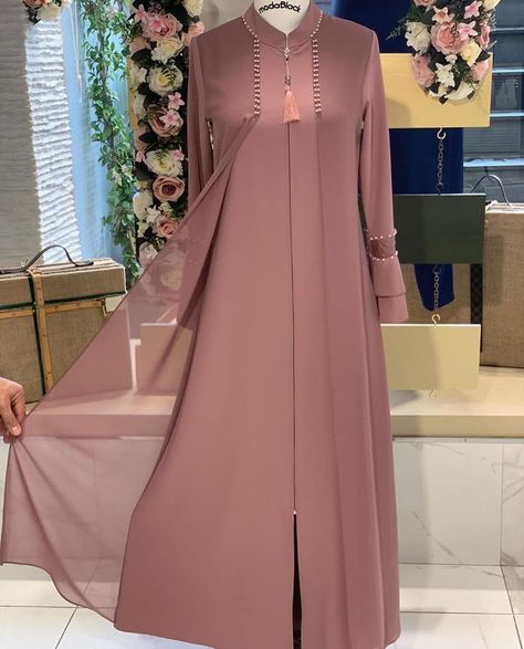 Abaya Modern Style, Fancy Abaya, Latest Abaya Designs, Latest Abaya, Beautiful Gown Designs, Dress Muslim Modern, Abaya Designs Latest, Islamic Fashion Dresses, Modern Abaya