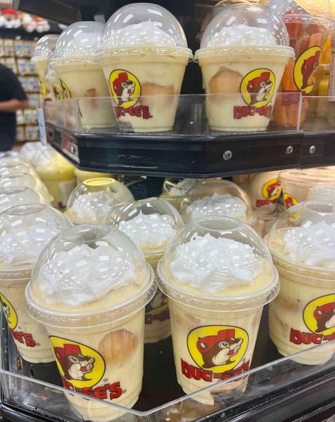 The Most Hilariously Southern Things You Can Find At Buc-ee's Buccees Recipes, Buccees Food, Buc-ee's Recipes, Buc-ees Birthday Cake, Buc-cees Food, Bucees Texas, Beaver Nuggets, Buc Ee's, Road Snacks