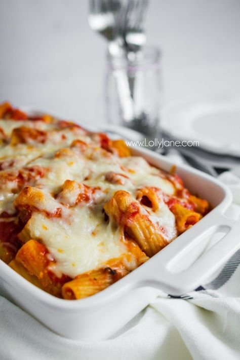 Baked Rigatoni Recipe, Cheese Rigatoni, Rigatoni Recipe, Rigatoni Recipes, Baked Rigatoni, Queso Fundido, Easy Cheese, Family Recipe, Rigatoni