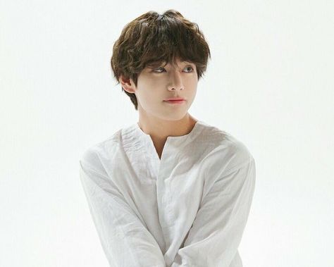 White Aesthetic, Jeon Jungkook, Kim Taehyung, Books Wattpad, Wattpad, Bts, Books, White