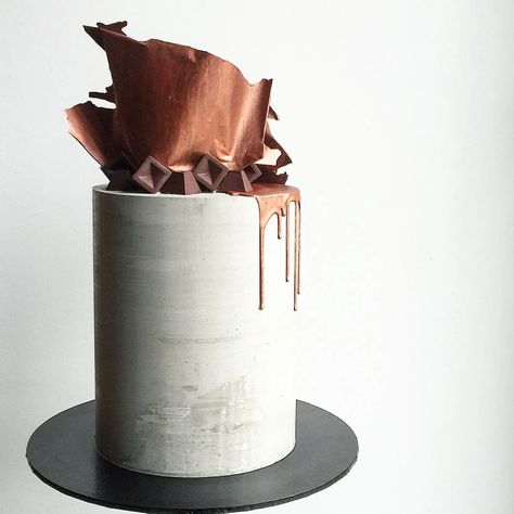 How to Use Elements of Architecture to Inspire Your Modern Cake Designs- Dont Tell Charles Architecture Cake, Concrete Cake, Dessert Decor, Typical Girl, Modern Cakes, Classic Cake, Fashion Cakes, Occasion Cakes, Drip Cakes