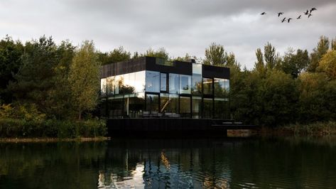 Explore striking glass houses via our new Pinterest board Villa Architecture, Lake Villa, Modern Lake House, Architecture Model Making, Lake Pictures, Floating In Water, Floor To Ceiling Windows, Luz Natural, English Countryside