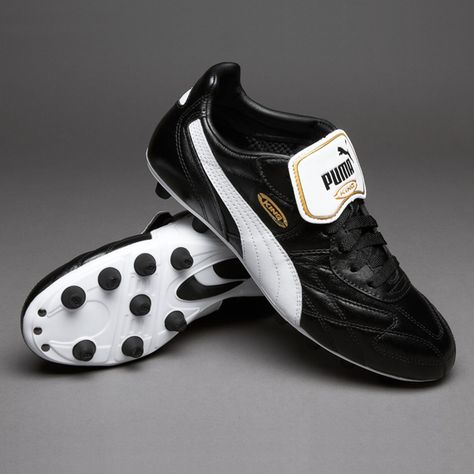 Puma King Puma Football Boots, Puma Boots, Best Soccer Shoes, Puma King, Puma Football, Retro Trainers, Soccer Workouts, Soccer Boots, X Games