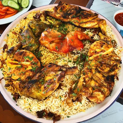 Truly Great Mandi! With 2 types of Rice, Chicken, Mutton and Beef!... Kabsa Recipe Chicken, Mutton Mandi, Kabsa Recipe, Types Of Rice, Indian Room, Indian Room Decor, Rice Chicken, Recipe Chicken, Rice Dishes