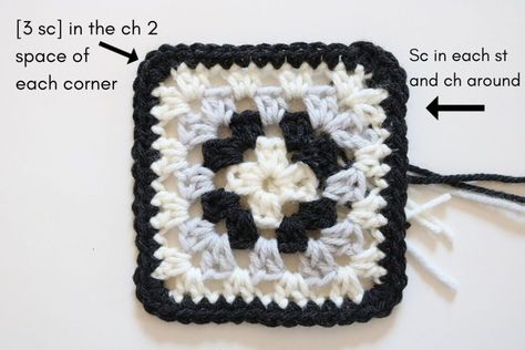 Granny Square Black And White, Black And White Granny Square, Easy Crochet Granny Square, White Granny Square, Pattern Step By Step, Square Crochet Pattern, Pattern Steps, Crochet Granny Square, Square Crochet