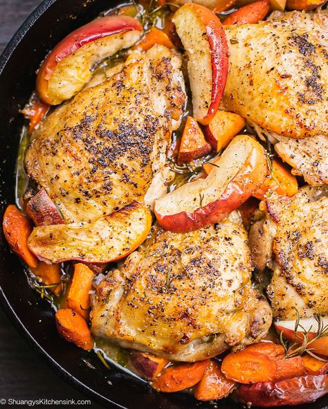 Baked Chicken With Apples, Apple Chicken Thigh Recipes, Chicken Thigh Fall Recipe, Crockpot Apple Cider Chicken, Apple Cider Chicken Thighs, Chicken Thigh Apple Cider, Apple Cider Chicken Breast, Chicken Apples Sweet Potatoes, Apple Cider Chicken Skillet