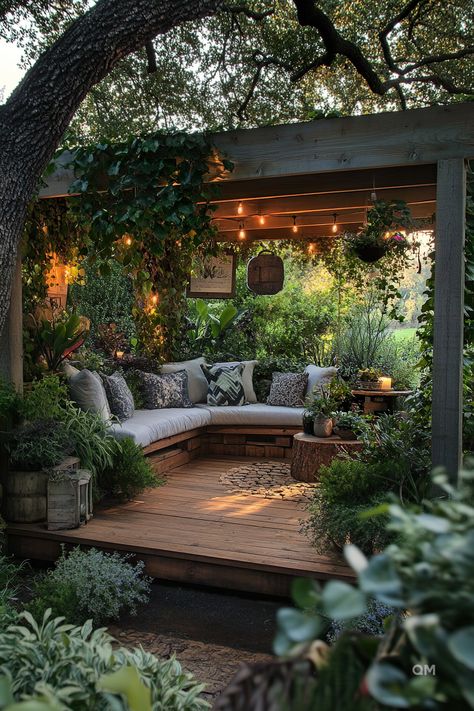 English Grotto Garden, Cosy Garden Corner, Garden Cosy Corner, Backyard Reading Nook, Garden Nook Ideas Outdoors, House With Garden Aesthetic, Cosy Garden Seating Area, Corner Backyard Ideas, Outdoor Reading Space