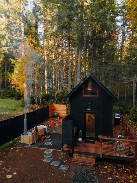 Wolf Den Cabin Forest Retreat + Wood-Fired Hot Tub - Cabins for Rent in Vashon, Washington, United States - Airbnb Modern Tiny Cabin, The Wolf Den, Cabin Forest, Luxury Tree Houses, Wolf Den, Unique Stays, Studio Cabin, Treehouse Cabins, Vashon Island