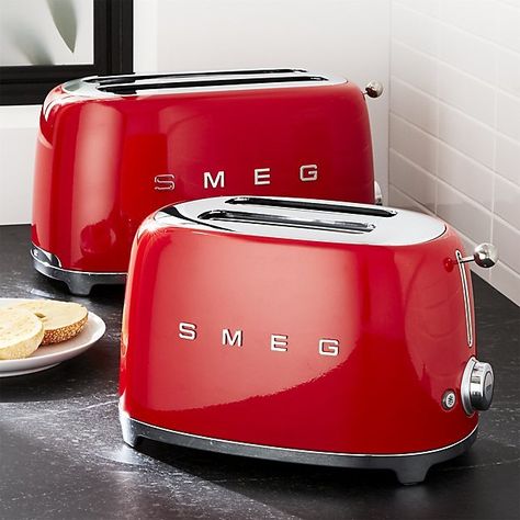 Smeg Red Retro Toasters Kitchen Electric Appliances, Smeg Red, What Color Goes With Burgundy, Red Toaster, Smeg Toaster, Red Kitchen Accessories, Copper Home Accessories, Burgundy Accessories, Red Home Accessories