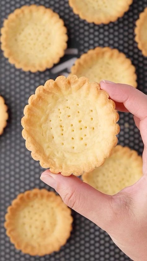 Sylvie | A Baking Journey on Reels | Sweet William · Made my day Easy Mini Tarts, Tartlet Shells, Mini Tartlets, Tart Crust Recipe, Mini Tart Recipes, Shortcrust Pastry Recipes, Tart Dough, Mini Pastries, Puff Pastry Desserts