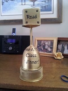 This would be great for a birthday party ( bowling, extc.) Homemade Trophy, Homemade Trophies, Diy Trophy, Bowling Trophy, Trophy Ideas, Read A Thon, Camp Games, Bocce Ball, Easter Games