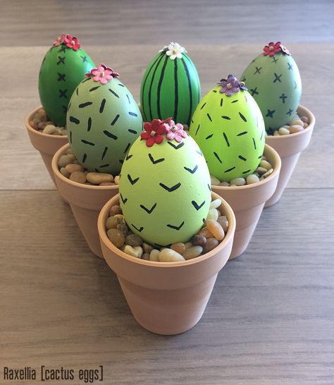 Egg Decorating Ideas, Egg Game, Cactus Craft, Cactus Diy, Decoration Easter, Easter Fabric, Easter Egg Designs, Easter Egg Crafts, Easter Eggs Diy