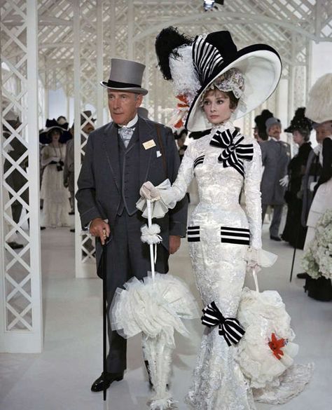 Ascot Outfits, Vogue France, Audrey Hepburn Style, Cecil Beaton, Hepburn Style, Couples Halloween, My Fair Lady, Fair Lady, Royal Ascot