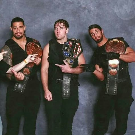 Wwe Funny Pictures, Wwe Shield, Wwe Dean Ambrose, Wwe The Shield, Wwe Funny, Shield Wwe, The Shield Wwe, Roman Reigns Dean Ambrose, Wwe Superstar Roman Reigns