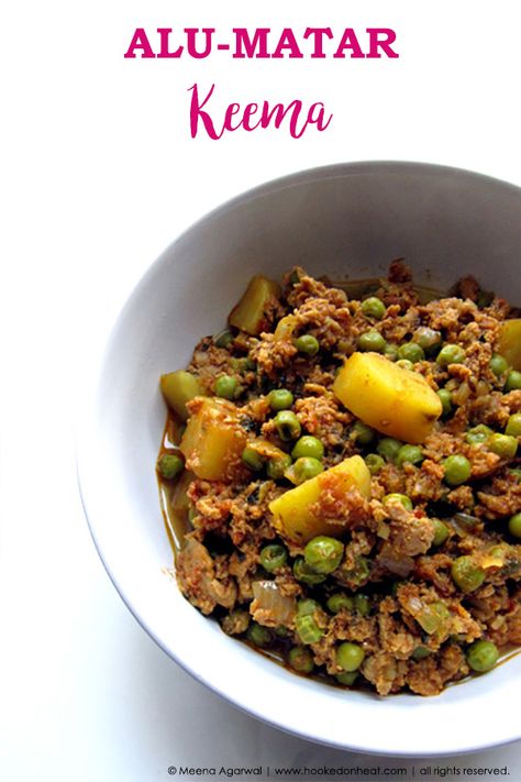 Alu-Matar Keema is a wonderfully simple, yet comforting dish that is reminiscent of Sloppy Joes, and you can surely serve it alongside some bread to avoid diverting from familiarity all together. The addition of peas and potatoes should also go well with kids. Meat With Potatoes, Aloo Keema, North Indian Food, Potatoes And Peas, Keema Recipes, Pakistani Dishes, Pakistani Food, Sloppy Joes, Ground Meat