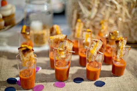 Tomato Soup Shooters, Fall Party Ideas, Soup Shooters, Grilled Cheese And Tomato Soup, Creamy Tomato Basil Soup, Wedding Snacks, Cheese And Tomato, Basil Soup, Tomato Basil Soup