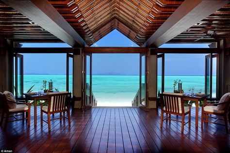 Starting the day: Breakfast is best served in the Lagoon Club where you can have your coffee with uninterrupted views of the crystal clear sea Palawan Island, Romantic Resorts, Luxury Travel Destinations, Philippines Travel, Conde Nast Traveler, Palawan, Private Island, Island Resort, Cebu