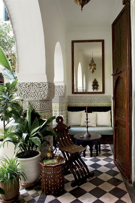 Inside a Magnificently Restored Riad in Marrakech - Galerie Moroccan Interior Design, Design Marocain, Moorish Design, Moroccan Homes, Moroccan Interiors, White French, French Doors Interior, Moroccan Design, Moroccan Decor