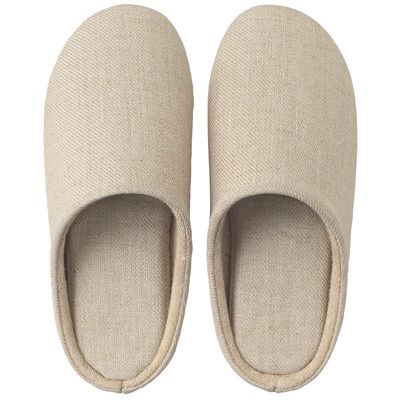 Slippers | MUJI Online - Guest/ summer slippers? Asian House, Linen Slippers, No Thanks, Cheap Furniture, Guest Rooms, House Slippers, Pure Linen, Slide Slipper, Guest Room