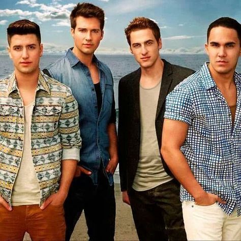 #BTR! Make It Shine Victorious, Big Time Rush Show, James Maslow Big Time Rush, Rush Pictures, Old Nickelodeon Shows, Carlos Pena Jr, Shane Harper, Victorious Cast, Best Friends Brother