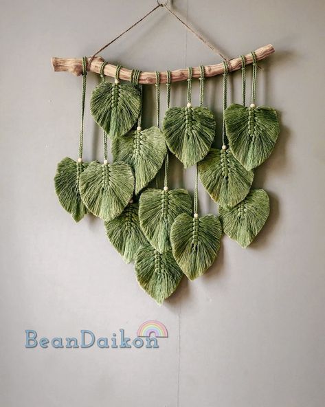 Leaves Macrame, Simpul Makrame, Pola Macrame, Feather Wall Decor, Boho Christmas Decor, Makramee Diy, Wall Hanging Macrame, Macrame Wall Decor, Bohemian Wall Decor