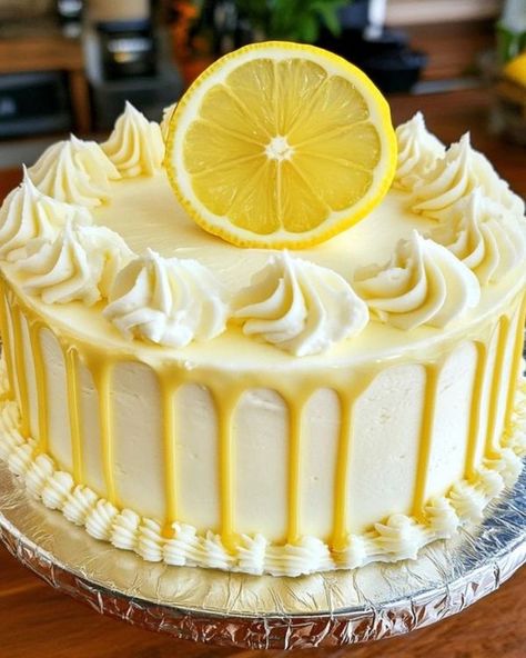 Aymie And Family Lemon Cheesecake Cake, Lemon Cream Cheese Frosting, Lemon Cream Cheese, Cheesecake Cake, Lemon Cheesecake, Lemon Cream, Creamy Cheesecake, Cheesecake Bars, Lemon Cake