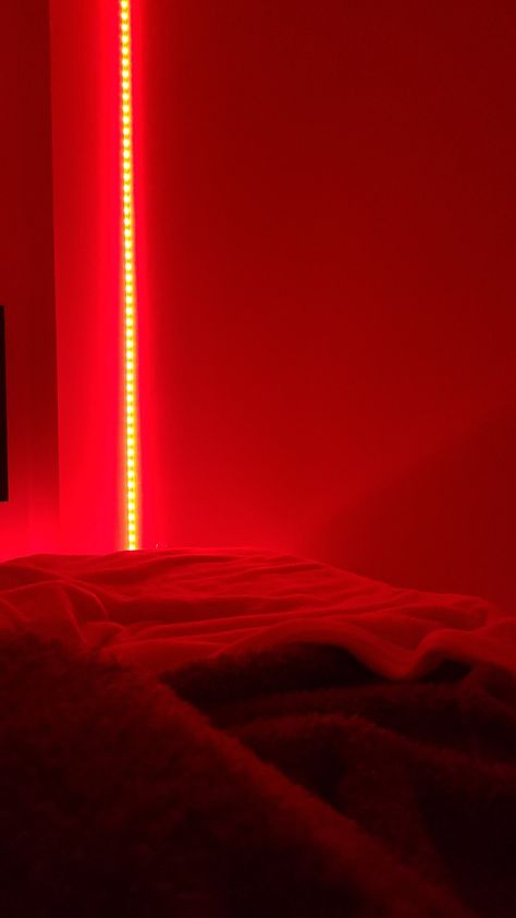 Led Rouge, Red Led Room, Red Led Lights Aesthetic, Red Light Room, Red Lights, Boy Room Red, Purple Led Lights, Red Light, Boys Night