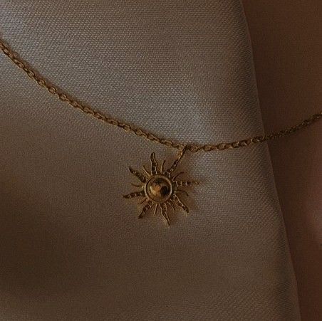 Gold Sun Necklace Aesthetic, Sun Necklace Aesthetic, Apollo Altar, Necklace Aesthetic, Angel Outfit, Sun Necklace, Christmas Gifts For Girlfriend, Golden Sun, Gold Sun