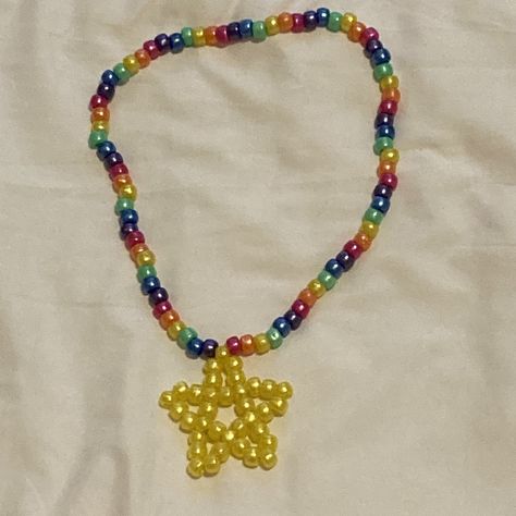 Kandi Necklaces, Kandi Choker, Kandi Tutorial, Kandi Star, Adventure Time Birthday Party, Pines Aesthetic, Rainbow Kandi, Adventure Time Birthday, Kandi Necklace