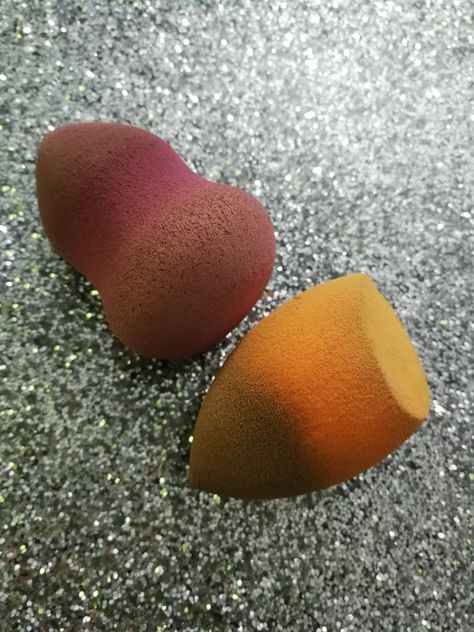 Using A Dirty Beauty Sponge....Yes, I'm THAT Person. How to clean your makeup sponge. Dish Washing Liquid, My Makeup Routine, Baby Body Wash, Oil Body Wash, Dish Washing, Dishwasher Soap, The Krazy Coupon Lady, Krazy Coupon Lady, Organic Olive Oil